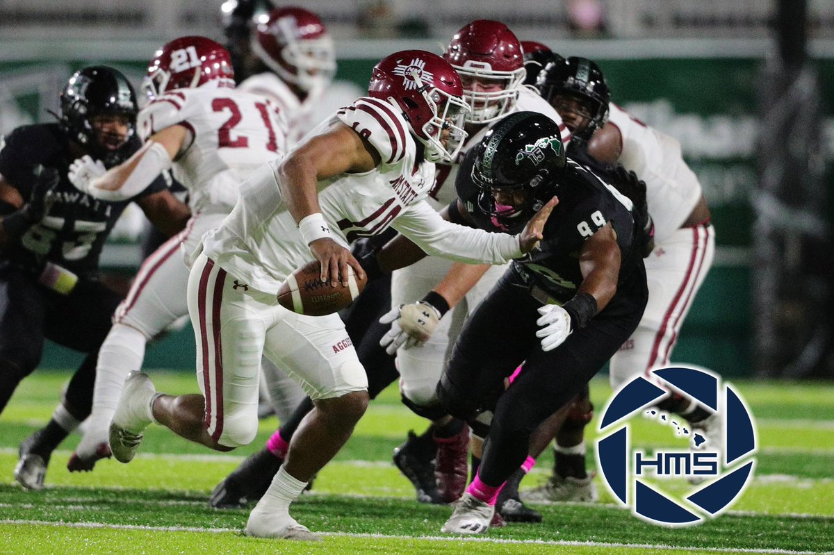 HImediasource's tweet photo. At the half, Hawai’i leads New Mexico State 24-13.
Photos by Courtney Metzger / Hawai’i Media Source
#HMS #HMSPhoto #HawaiiFB #RainbowWarriorFootball #HawaiiAthletics https://t.co/F4s2sua8Dc