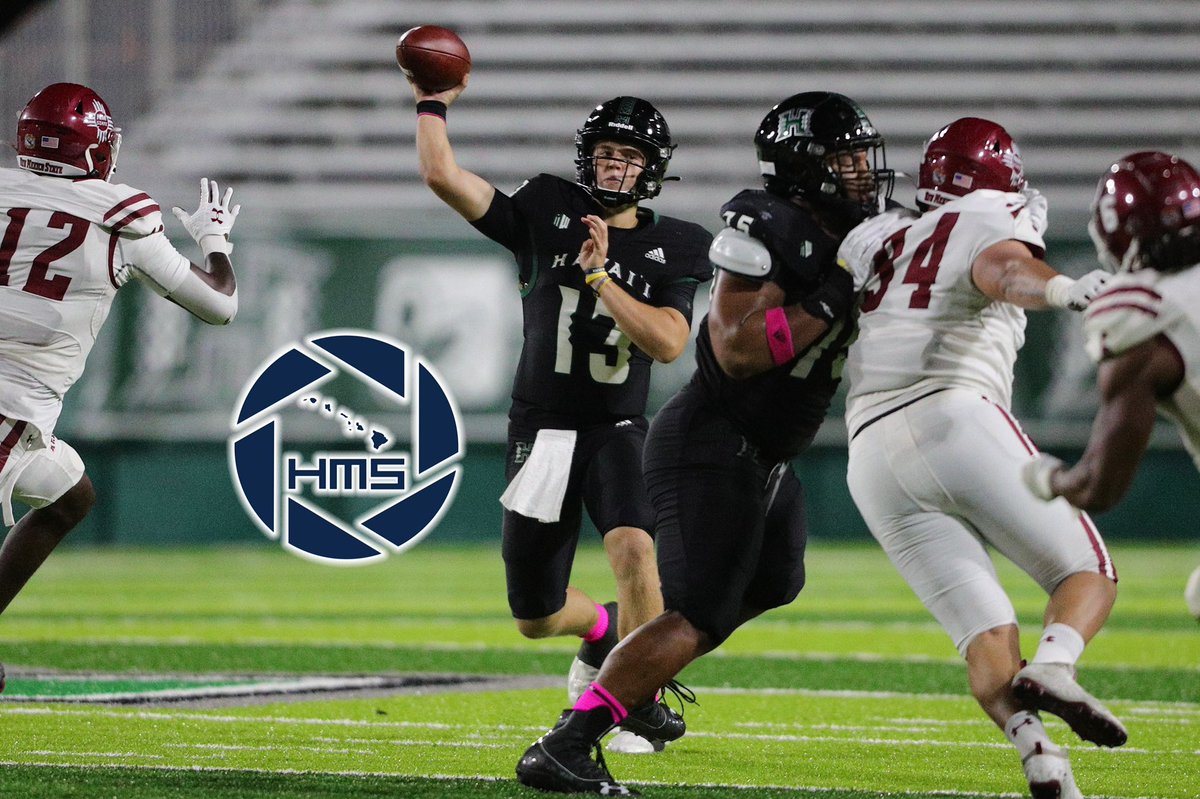 HImediasource's tweet photo. At the half, Hawai’i leads New Mexico State 24-13.
Photos by Courtney Metzger / Hawai’i Media Source
#HMS #HMSPhoto #HawaiiFB #RainbowWarriorFootball #HawaiiAthletics https://t.co/F4s2sua8Dc