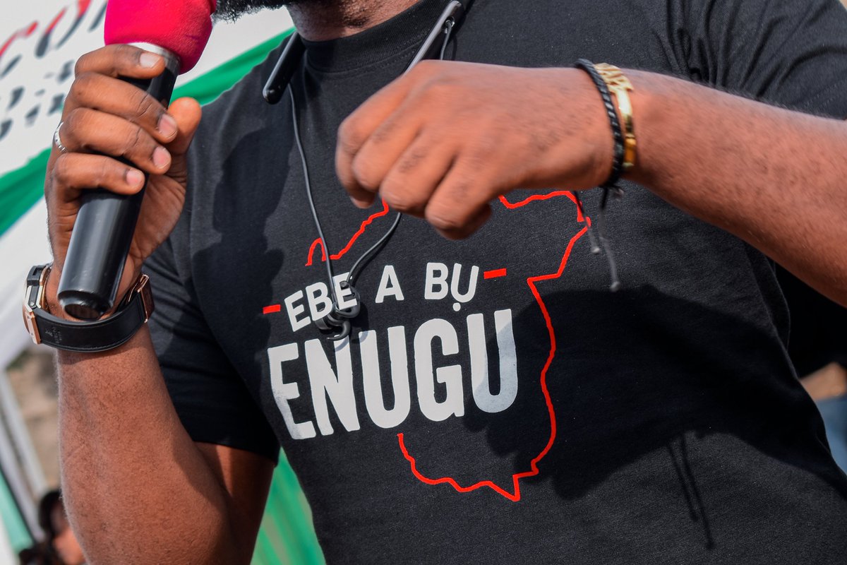 coolfinesse's tweet photo. If you've been seeing this fair town of ours ordinarily, the new exhibition by @cfmemories - "Ife Eji Malu Enugu," will make you see Enugu in a completely different light. You will definitely feast your eyes on an array of pieces layered in (hi)stories.

Enugu Amaka! https://t.co/y163ETTJk9