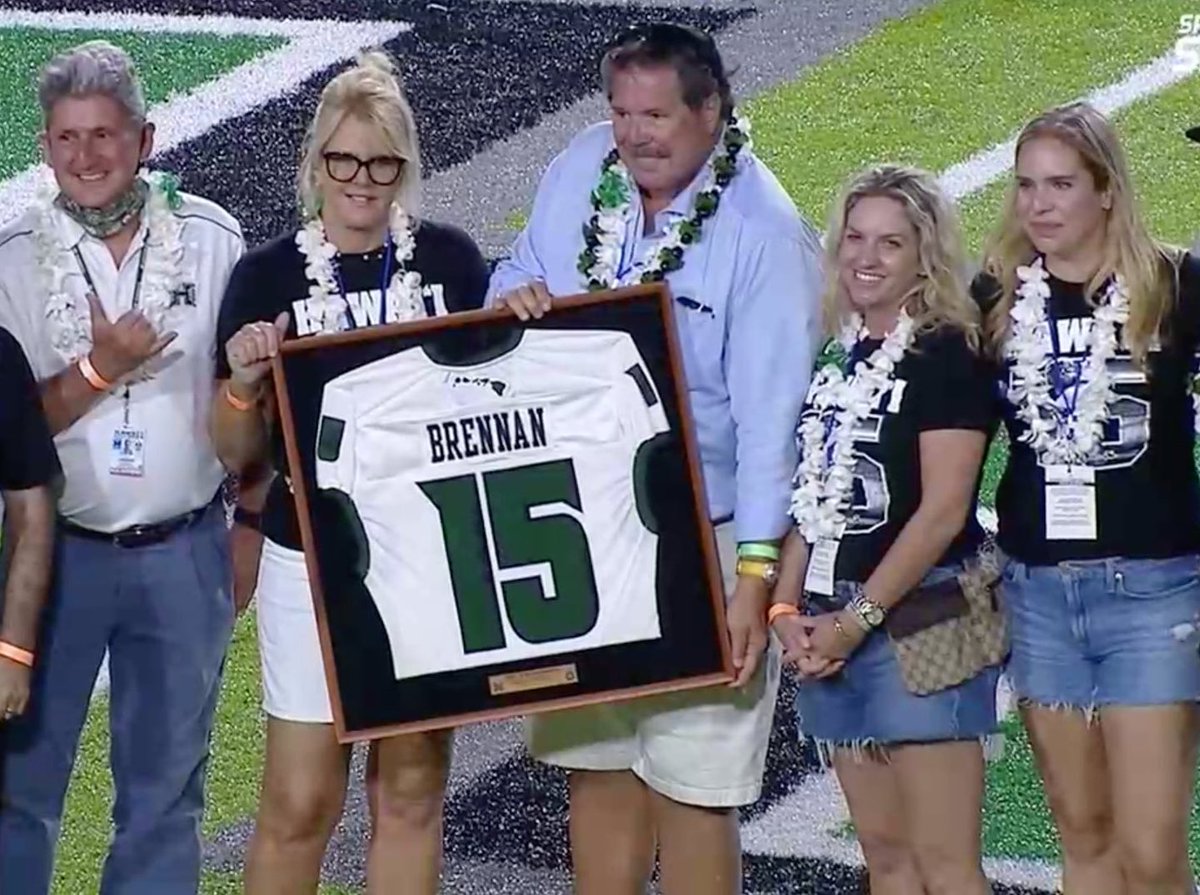 barstoolsports's tweet photo. Hawaii has retired Colt Brennan’s number forever. 

RIP Colt Brennan. https://t.co/IkgxlO8JbW