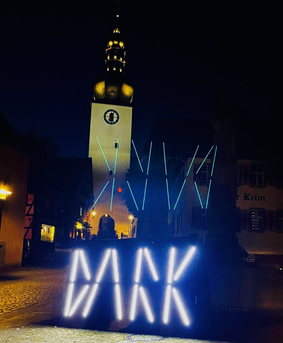 VogelArnsberg's tweet photo. #DARK: DIGITALE ARBEITEN ZUR #LICHTKULTUR in historischer Altstadt von #Arnsberg. Leuchtende Projekte unter Prämissen #Digitalisierung, #Interaktion u. #Kommunikation: die Zukunft des #Lichts. ⁦@LichtforumNRW⁩. Auch heute noch: 24.10.21 18:30 - 22:00. https://t.co/T4M1VgthJq