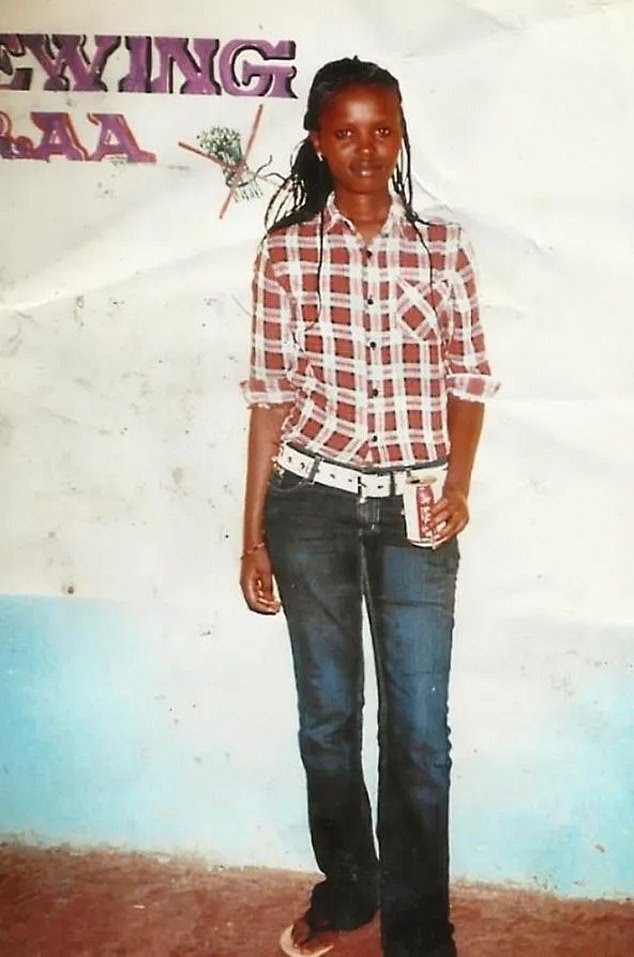 AKenyanGirl's tweet photo. Dear @JaneMarriottUK ... Agnes Wanjiru and her family should have justice. Surely you can facilitate this. Please stop the cover-up of her murder.

If this happened to a British citizen, a Kenyan would be in jail for life in the UK.

#JusticeforAgnesWanjiru 
#StopTheCoverUp https://t.co/xl9DywfmH9