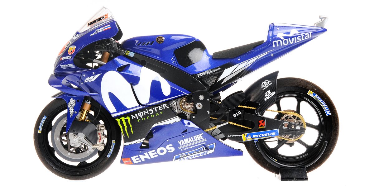 💥 Sofort lieferbar 💥
💥 Modelle im Maßstab 1:12 💥
122183025 YAMAHA YZR-M1 – MOVISTAR YAMAHA MOTOGP – MAVERICK VINALES – MOTOGP 2018
Hier klicken für weitere Informationen
ow.ly/ow6G50Go9X9
