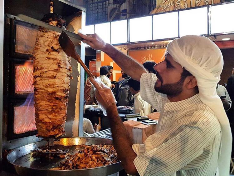 Симулятор шаурмичной. Syrian Shawarma. Арабские шаурмичные. Шаурма в Сирии. Огромная шаурмичная.