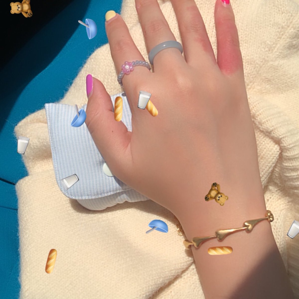 : 𝒷eb𝘪 🎀*◟ ✿⃣ tweet media