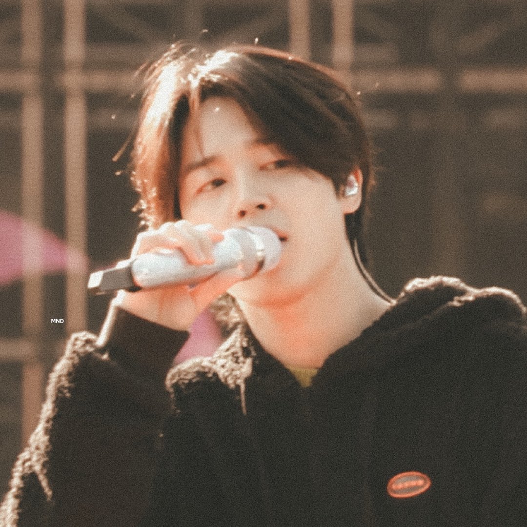miniesdiary's tweet photo. 📸 #JIMIN https://t.co/UDrTOJj4BV