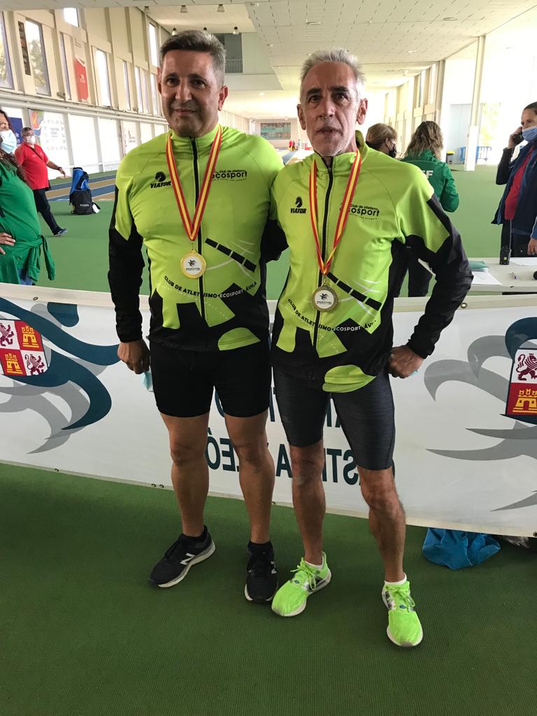 🏃 #Atletismo I ⚽️🥇🥇 Félix Torrescusa y Antonio Rodríguez, campeones autonómicos máster en 60 m.
deportesavila.es/felix-torrescu…