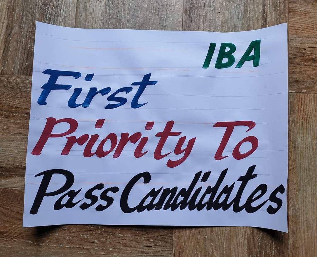 Darshan33454410's tweet photo. #GiveFirstPriorityToQualifiers https://t.co/S3RMTKlfuE