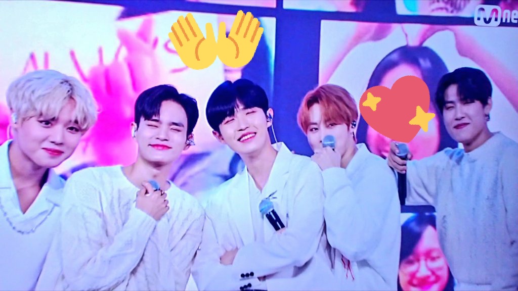 IPU21300314's tweet photo. Googleさんから届いた
1年前の思い出😌
まんまとワナロスになる🥺
#WannaOne #Wanable
#KCON https://t.co/12YPfVNCd5