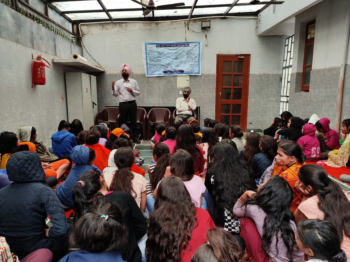 MohaliDlsa's tweet photo. PAN INDIA AWARENESS &amp; OUTREACH PROGRAMME:
Legal Awareness Programme was organized on UN Day  at Jyoti Sarup Kanya Ashram by Secretary, District Legal Services Authority, SAS Nagar on Dated- 24.10.21
@NALSALegalAid 
@LegalAidPunjab https://t.co/twnk40Fkqc