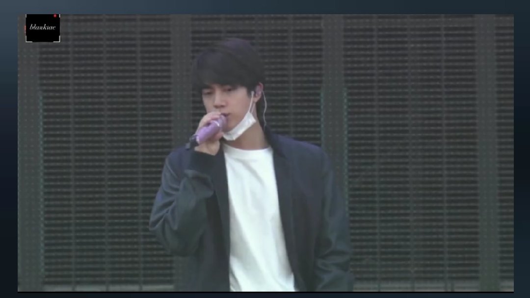 _pandiarmy4_'s tweet photo. My quality in the photo is low but here is a photo 💜 https://t.co/fuAs3yBbVZ