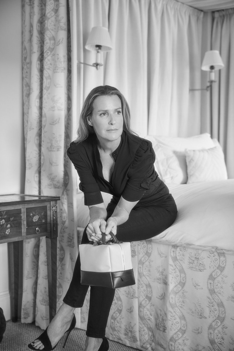 We are thrilled to bring you a superb collaboration with the creative force that is India Hicks. The limited collection of three beautiful and elegant bags is inspired by her personal and unexpected journey.

tusting.co.uk/product-catego…