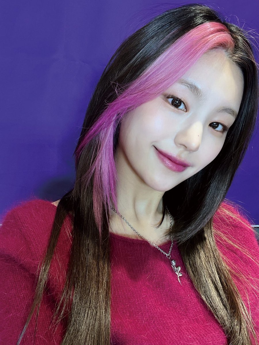 ITZY tweet media