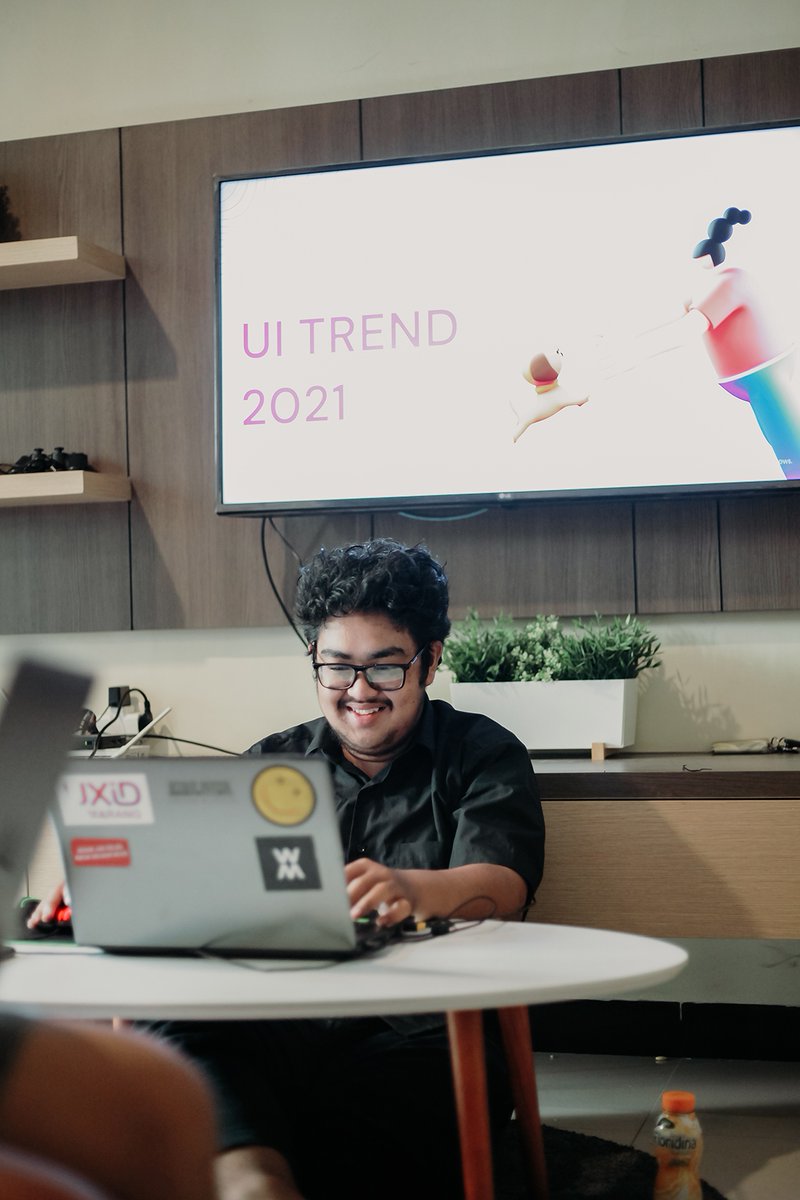 Agensip's tweet photo. What kind of UI trends have you seen in 2021?
#ui #ux #uidesign #uxdesign #uitrends #designpractices #upgradingskills #agensip #desainerindonesia #uidesigner #uxdesigner #agensiplife #agencylife #freelancer https://t.co/5zv7mhci5q