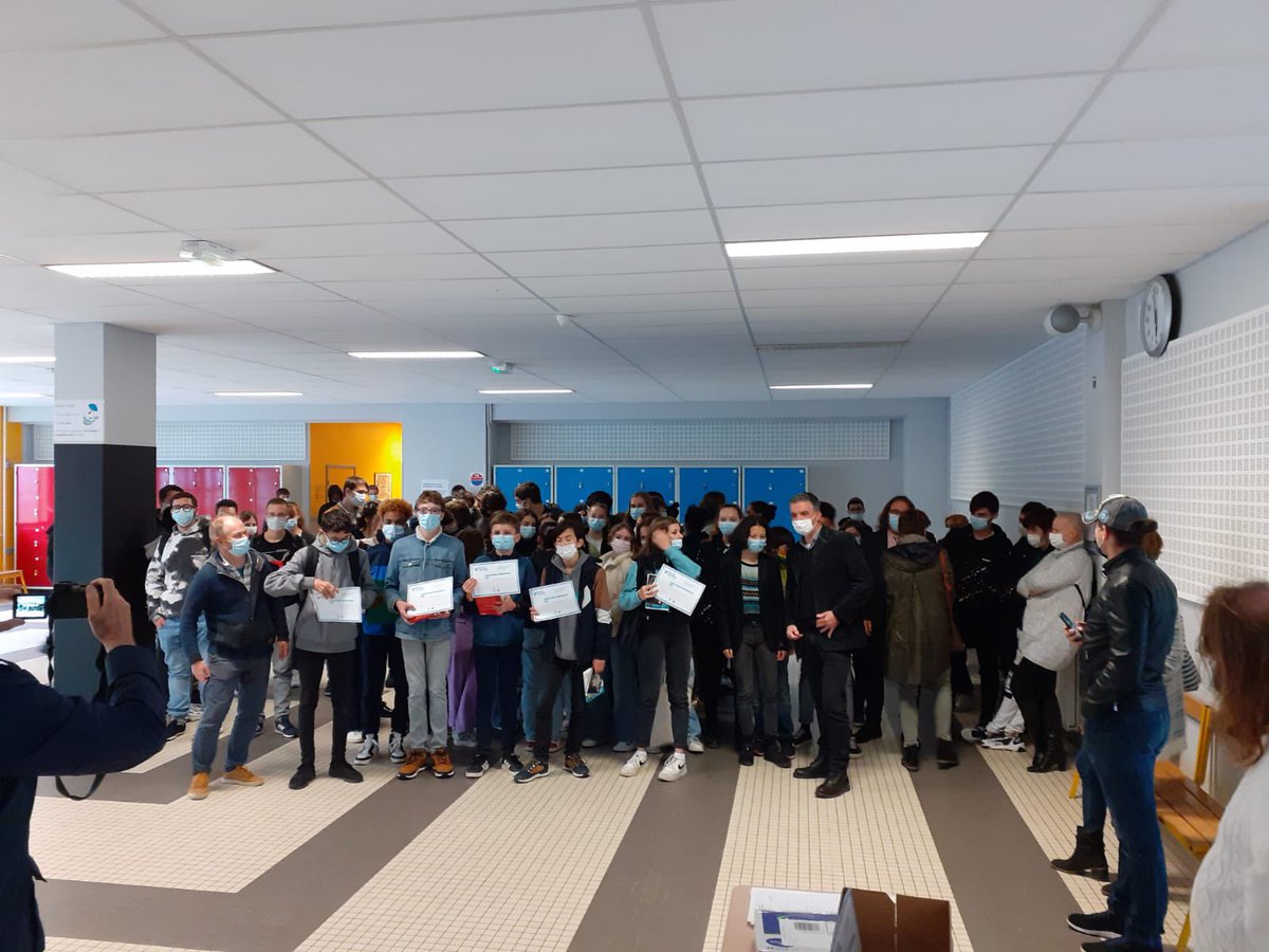 Collège Anna Marly Brest tweet media
