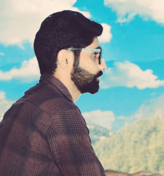 abidsalam1294's tweet photo. I remembered you whenever the cold wind blew. https://t.co/rz6kXwHTjp