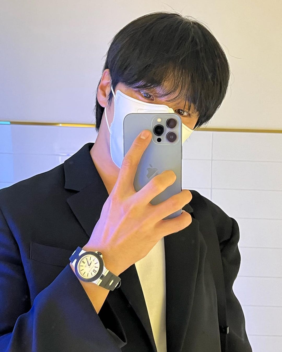 Amazon.co.jp: アンボヒョン直筆サイン入り2Lサイズ写真…Ahn Bo