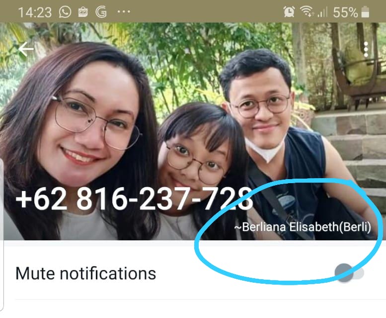 berliaja's tweet photo. nomer ini 0816237728 penipu, menggunakan nama dan profil picture saya dan keluarga, ambil fotonya dari FBku. Tolong pak polisi @cyber @TMCPoldaMetro @indonesiabicara @RadioElshinta https://t.co/kVUlRiaVeU
