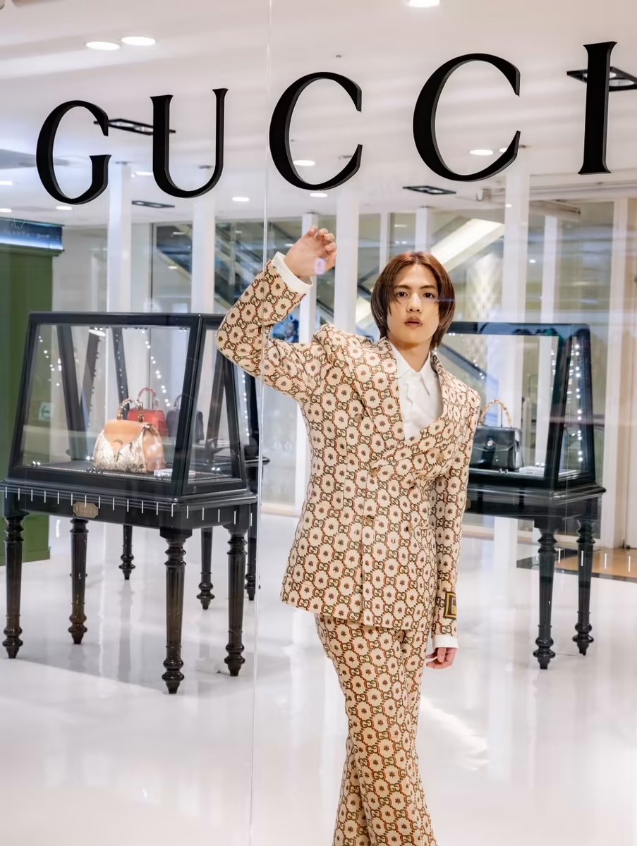 達*8様 GUCCI インターロッキング　フープピアス　志尊淳　佐藤健着用 達*8様 GUCCI インターロッキング フープピアス 志尊淳 佐藤健