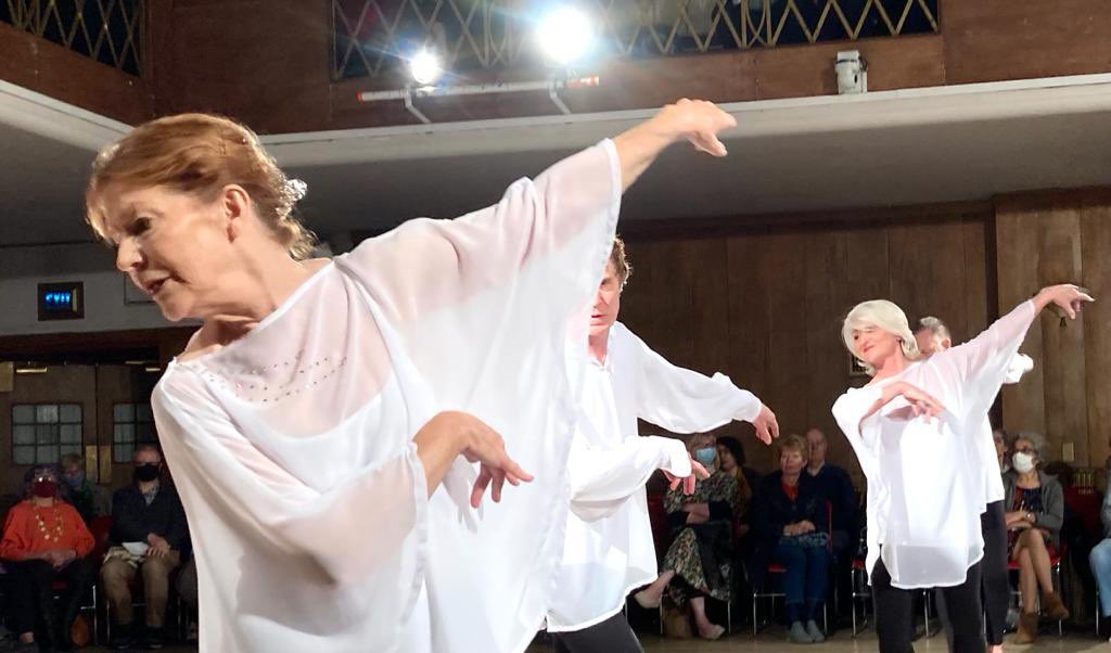 SageDanceCo1's tweet photo. Well that was a lot of fun! Thank you @bloomsburyfest  @ConwayHall @TPDances @BBetter @fionyoga @MagpieDance for a special evening last night #EveryBodyDance celebrating the #powerofdance for everyone. Thank you to all our participants and lovely audience. We had a blast! ❤️👯‍♀️ https://t.co/DKj3DMlqzh