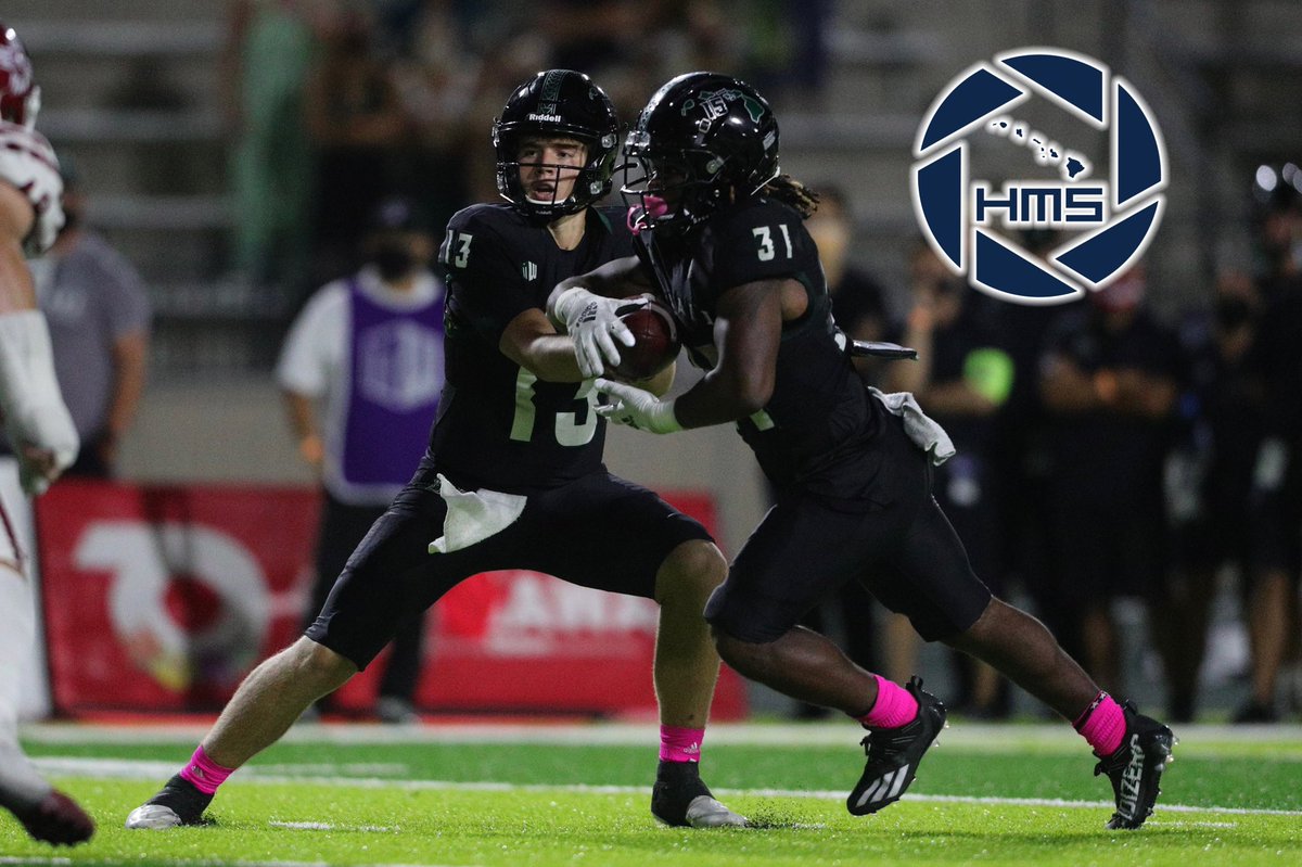 HImediasource's tweet photo. Hawai’i wins 48-34 over New Mexico State in front of fans at home at the new Clarence T.C. Ching Field. It’s the team’s first time playing in front of fans since 2019.
Photos by Courtney Metzger/ Hawai’i Media Source
#HMS #HMSPhoto #HawaiiFB #HawaiiAthletics https://t.co/TPQXpP5l4d