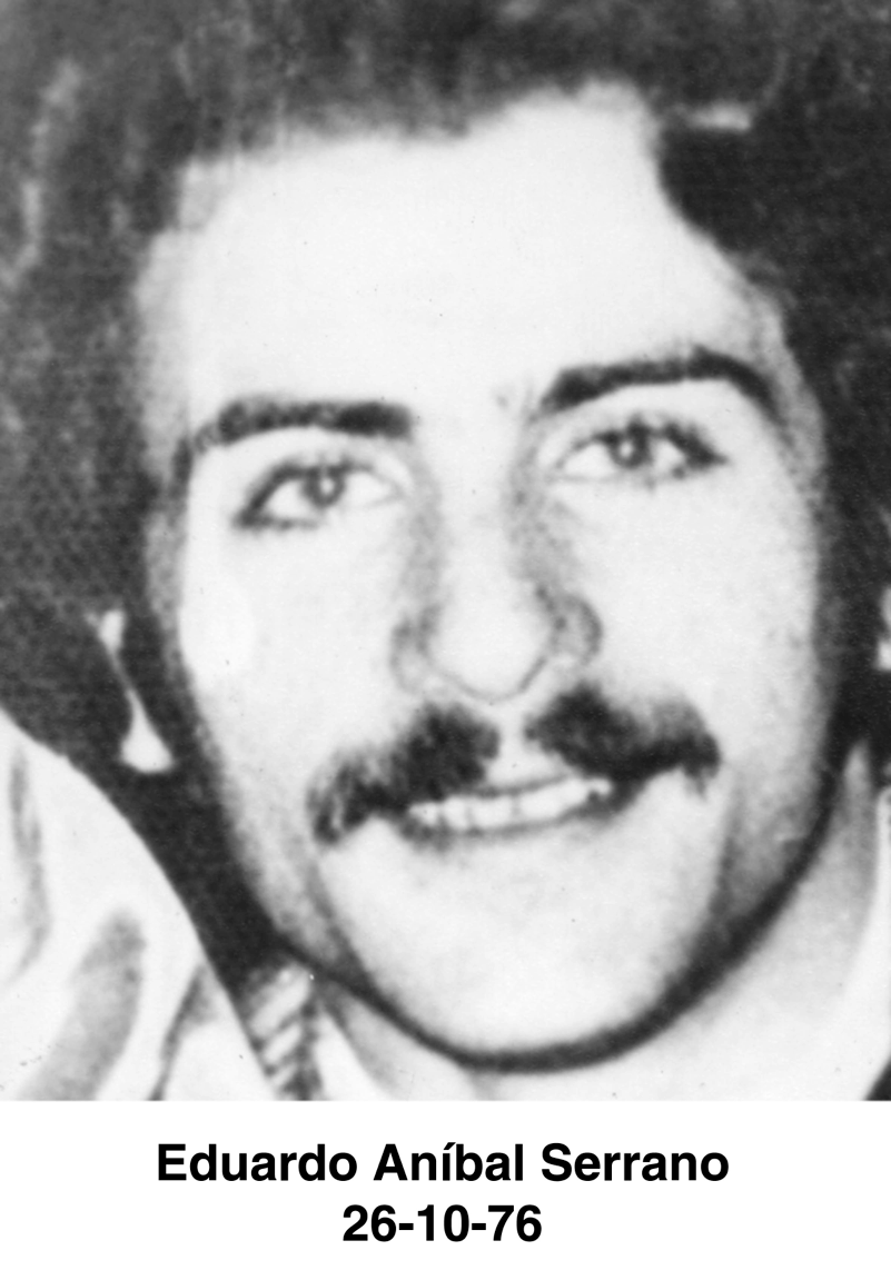 ANPIRomaPosti's tweet photo. Professore presso l'#ILVEM e presidente del Centro studentesco dell'Università nazionale di #Tucumán, #EduardoAnibalSerrano venne sequestrato a #BuenosAires il #26ottobre 1976 da un commando di militari in borghese.Aveva 23 anni.
Non fu visto in nessun #CCD.
Scomparso. https://t.co/Za5VTcvj2s
