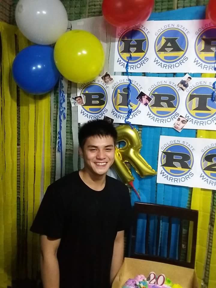 r2angelsofc's tweet photo. Happy 25th birthday to R2Angels first love. @iamr2alonte ;) It's been quiet a while but we're here always silently supporting you since 2016. And we're always proud of you. Again, happiest birthday our Ronnie Alonte II. Enjoy your special day! :)

#RonnieBdayProdOnASAP https://t.co/XeeGMXtzln