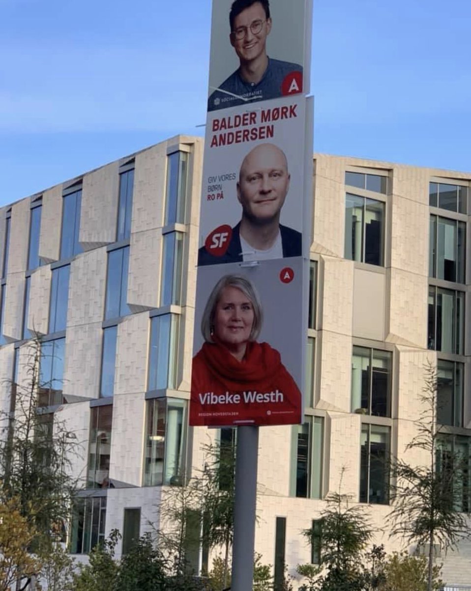 FredeMeldgaard's tweet image. Hårde dage for det gamle Radio 24syv. Først stjal loud deres navn, og nu har Socialdemokratiet stjålet @DenKorteKirsten                                      #dkpol #dkmedier foto: @FrejKofoed
