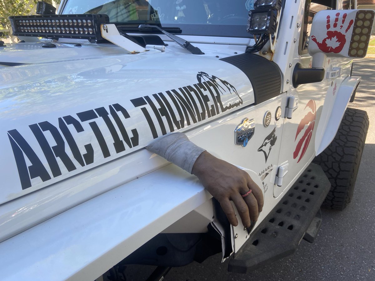 gpm_3rd's tweet photo. Whoโs ready for Halloween? #scarypassenger #beastoffroad #halloweendecor #halloween2021 #halloweendecoration #skeletonsofinstagram #hand #foot #gpm_3rd https://t.co/JewWUNcffN