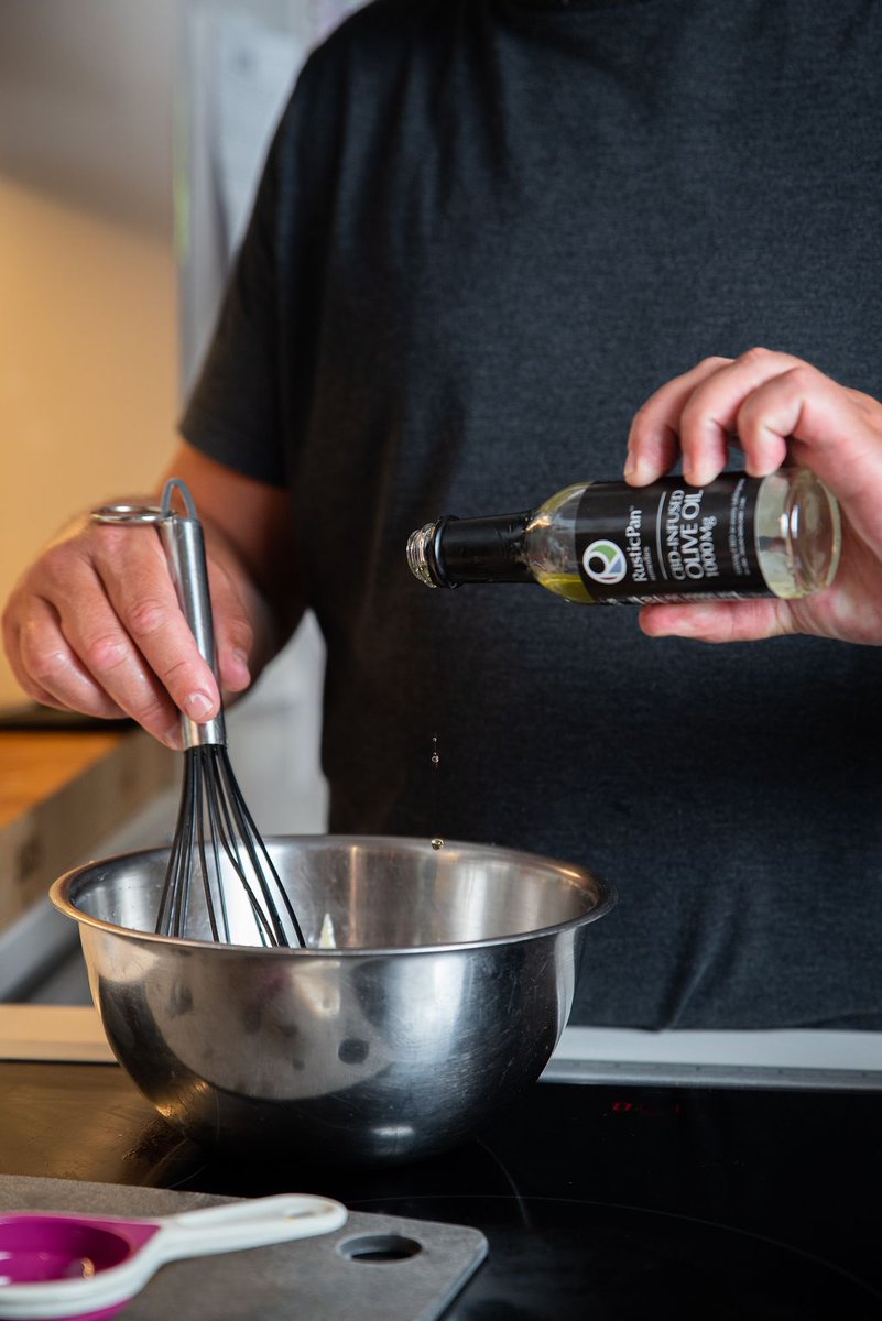 RusticpanR's tweet photo. #NationalFoodDay is Here! #RecipesIncluded
Get your anxiety relief from food; #RusticPan Infused Olive Oil.
https://t.co/isbnJu8au5 https://t.co/tNMyM4TF8w