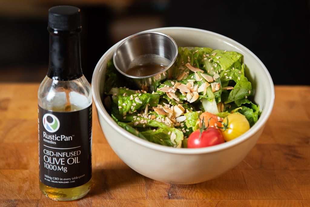 RusticpanR's tweet photo. #NationalFoodDay is Here! #RecipesIncluded
Get your anxiety relief from food; #RusticPan Infused Olive Oil.
https://t.co/isbnJu8au5 https://t.co/tNMyM4TF8w