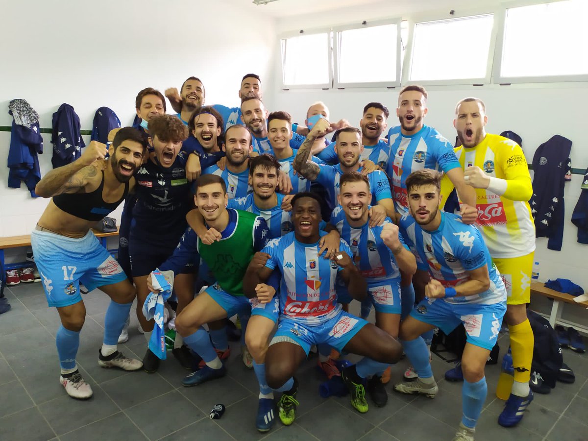 ¡➕3️⃣ BRUTAL EN GRAN CANARIA!

➡️ A 10 puntos del descenso y 8 de la promoción… ¡nos colocamos segundos en la tabla!

💭 Que no nos despierten, que nos dejen seguir soñando. Gracias a la afición por todos los mensajes y muestras de apoyo.

💙 VAMOS CORIA 💙

📲 #NoDejesdeSoñar