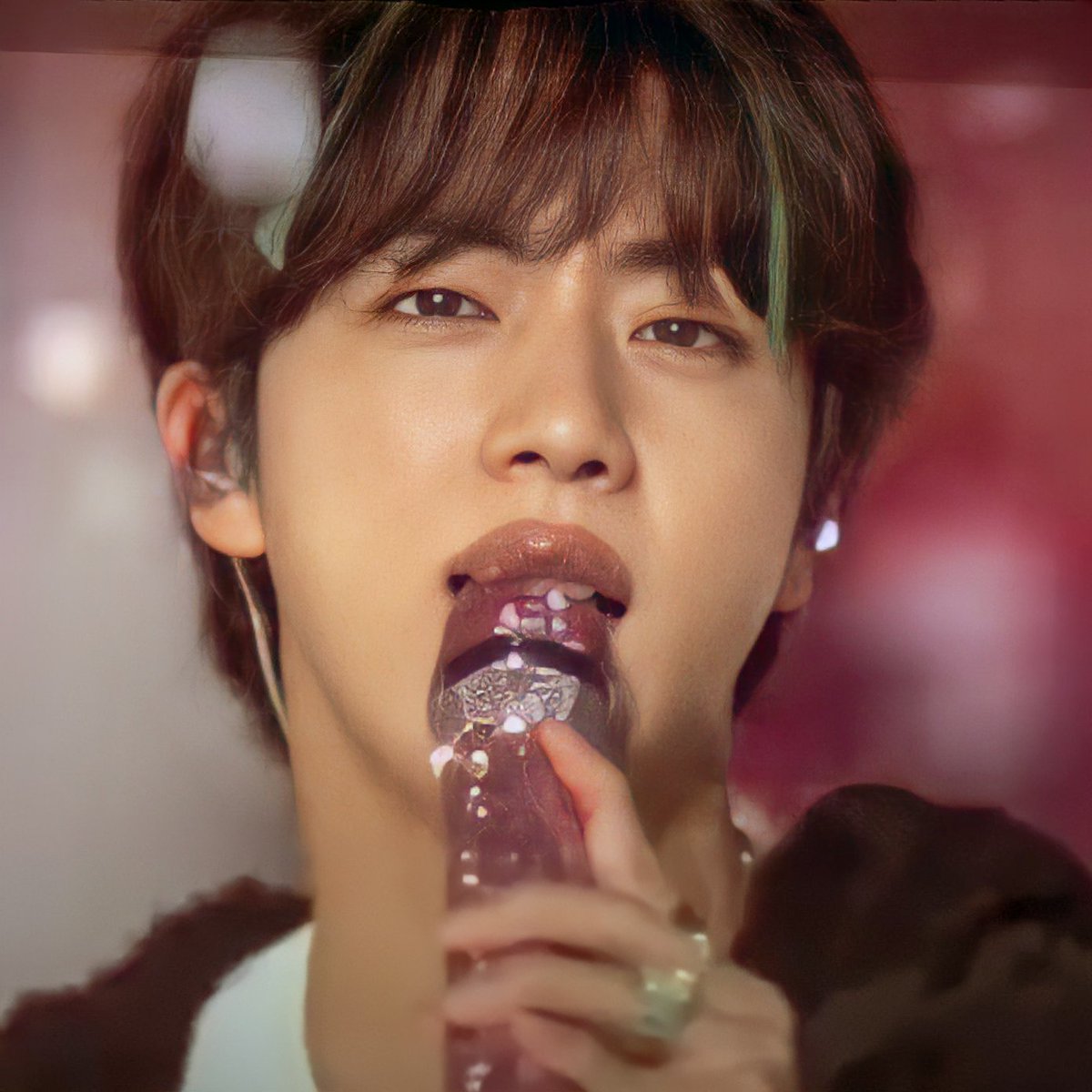 kore_kim's tweet photo. Your face Jin is YOUNG FOREVER💜 https://t.co/DE2Yq6VWOf