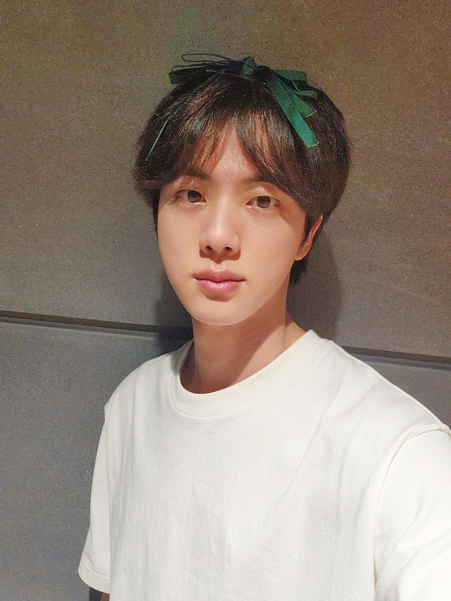 JinBrasil_'s tweet photo. 241021 JIN WEVERSE 🌟

#Jin: Vejo você novamente na próxima vez (Aegyo) https://t.co/nsKy1QAKb1