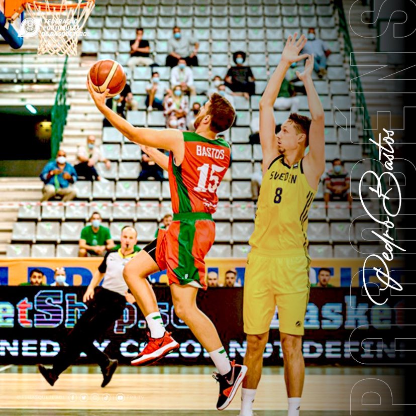 fpbasquetebol's tweet photo. 🎂 O “nosso” atirador está de parabéns. Feliz aniversário, @bastosp15! 

#SomosBasquetebol https://t.co/Fy1rwwikEl