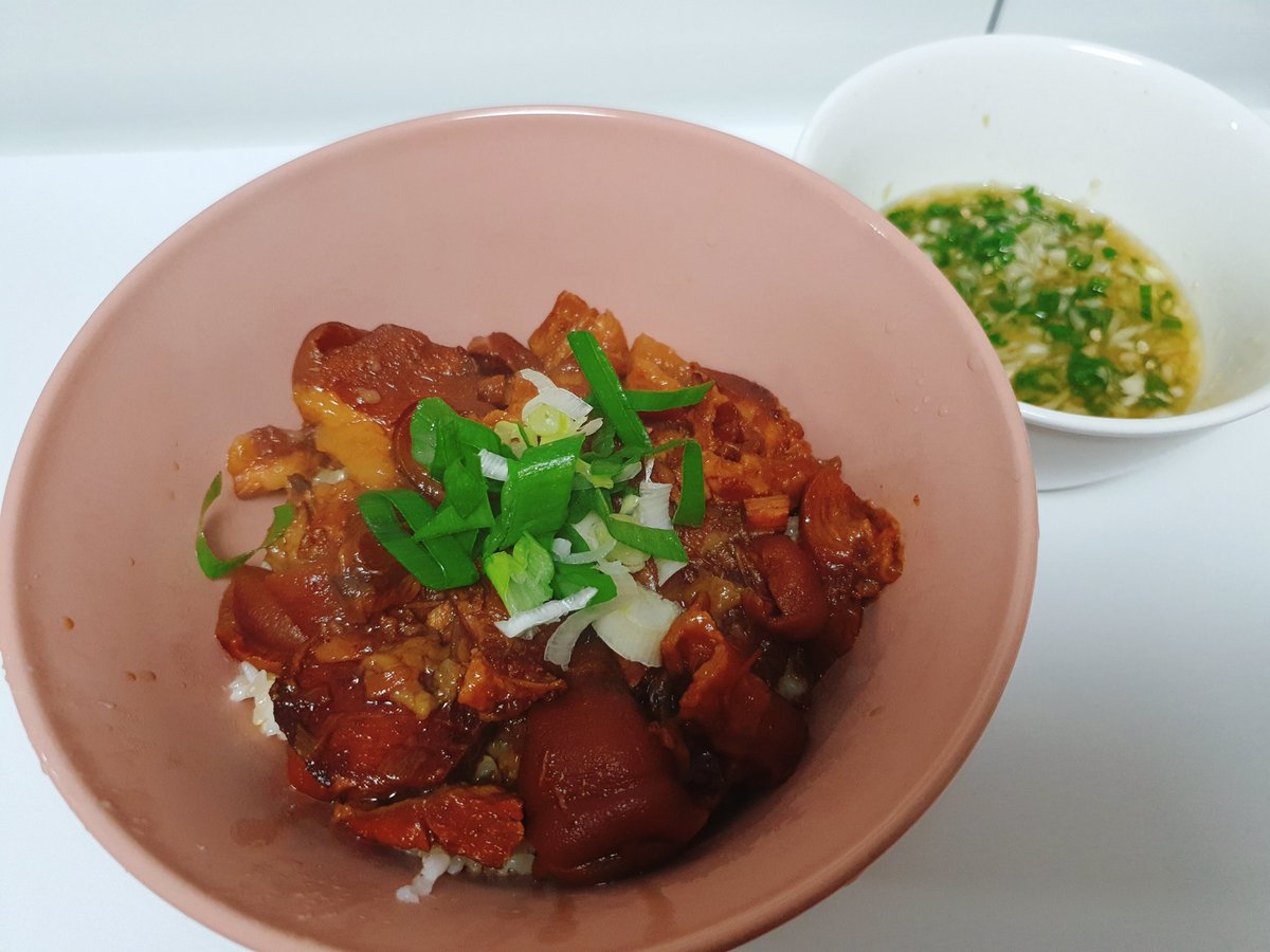 Ang_r_r's tweet photo. 백종원아저씨 이거 넘 맛나요
족발덮밥의 은인 https://t.co/y8feEW00F5