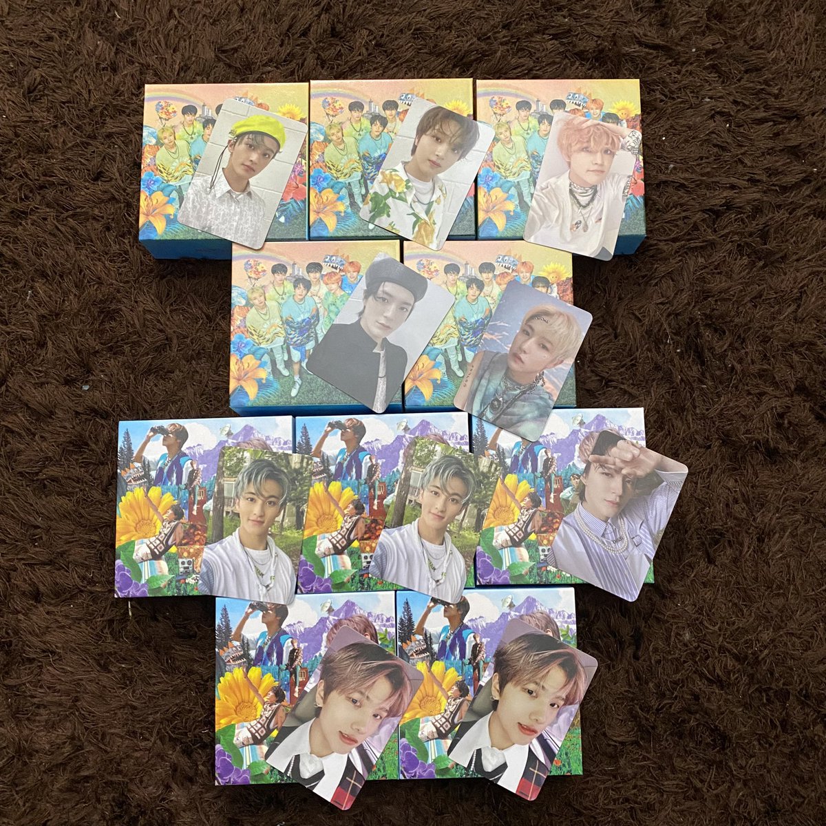 ad_dictedddd's tweet photo. Finally I got time to unbox all of thiss 🎉 Thanks @cococheezy for helping me to get this 😘 Love my pulls 💓 but Future version 😂😂😂 SO CUTEEEE 

ps Jaemin, next time please come home yaaaa https://t.co/lJYVJlEolu