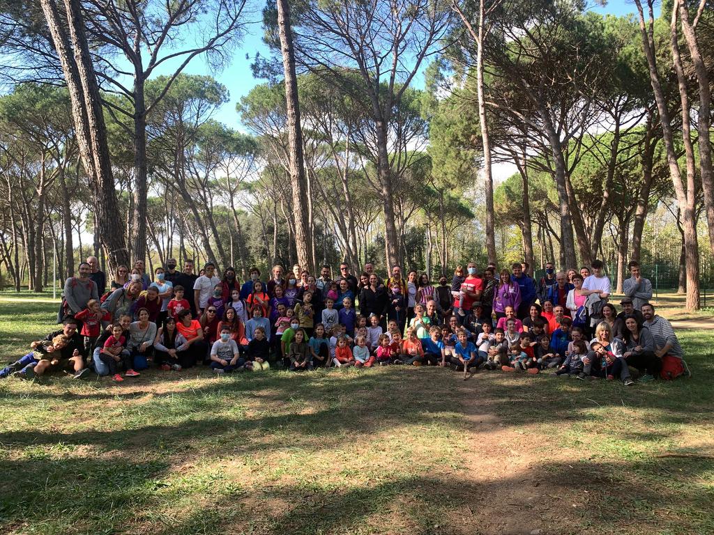 ampamigdia's tweet photo. Finalment ens hem pogut retrobar i fer la 23a caminada per la Ruta de les Fonts a St Gregori! 
Gràcies famílies pel vostre suport!!! https://t.co/rpfUsaTEMj