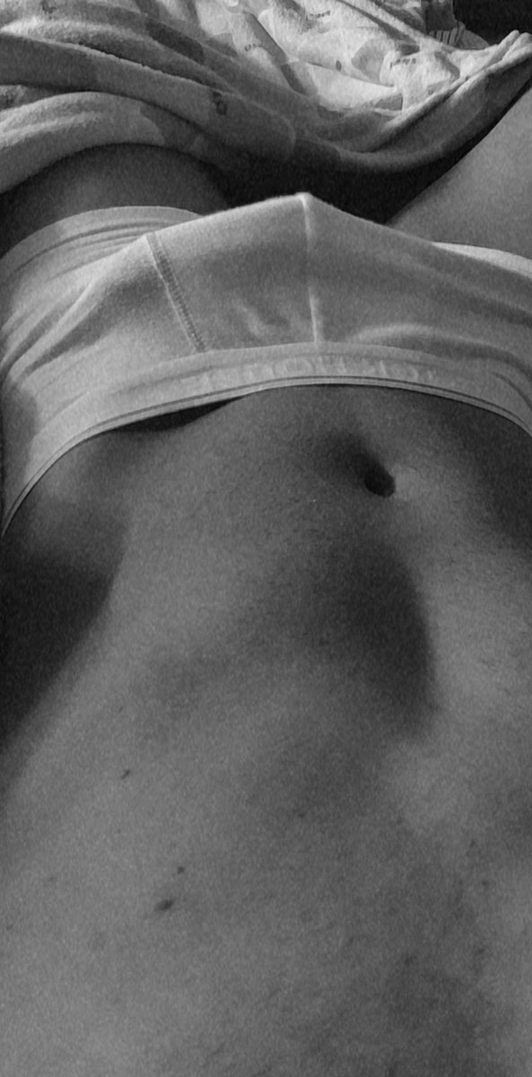 oitavahorcruxx's tweet photo. Bom dia gay https://t.co/REhQeIKJsS