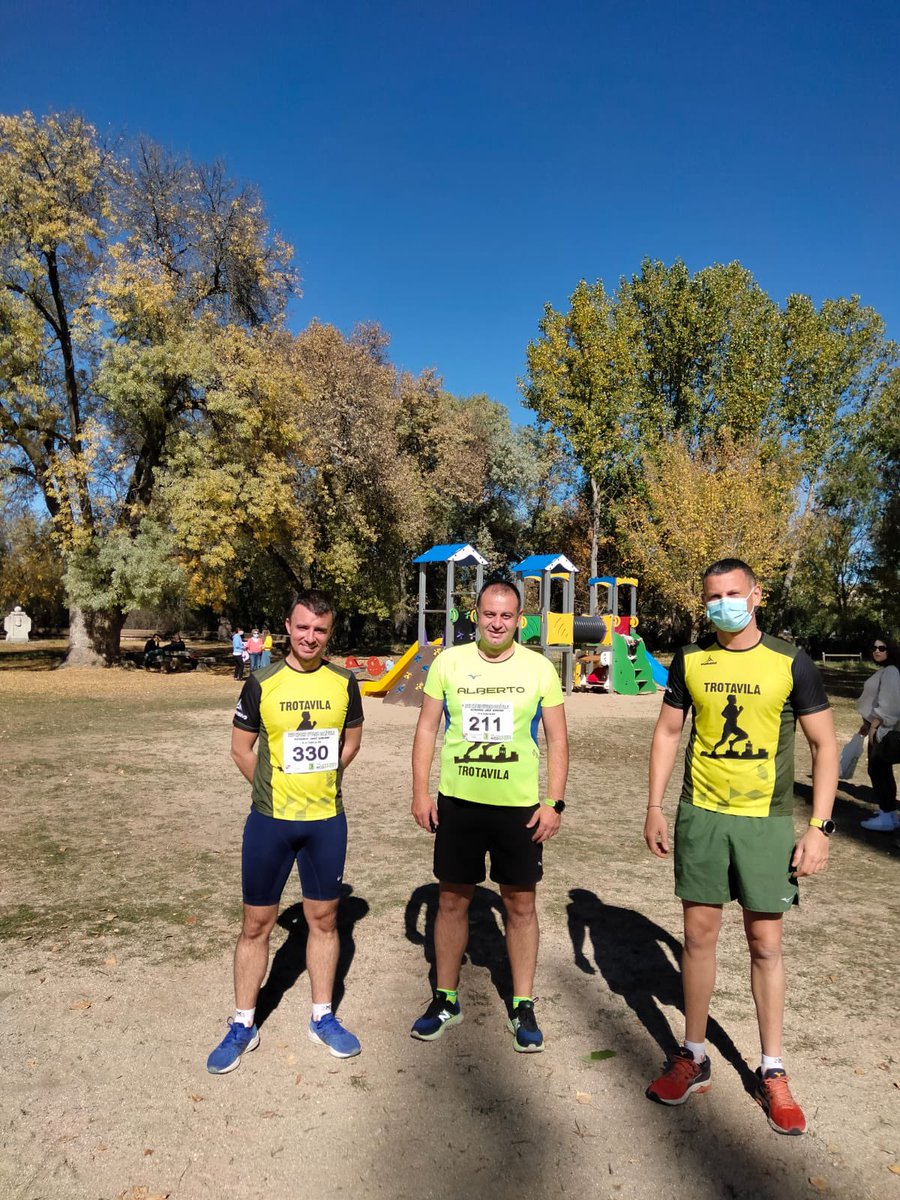 Éxito de organización <a href="/EcosportAvila/">Atletismo Ecosport</a>  en el XIII Cross Ciudad De Ávila – Memorial José Soriano.

Que buena mañana hemos pasado. 

Debut con <a href="/Trotavila1/">Trotavila running</a>  con <a href="/albertosg78/">Alberto</a> y Sito