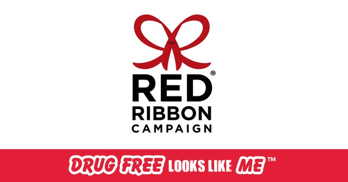 SaddFchs's tweet photo. Let's go Flashes, It’s Red Ribbon Week and I am taking a stand against drugs. Join me. Take the pledge: https://t.co/9qtciAzHi6
#RedRibbonWeek #DrugFreeLooksLikeMe https://t.co/NAE54iWjRH