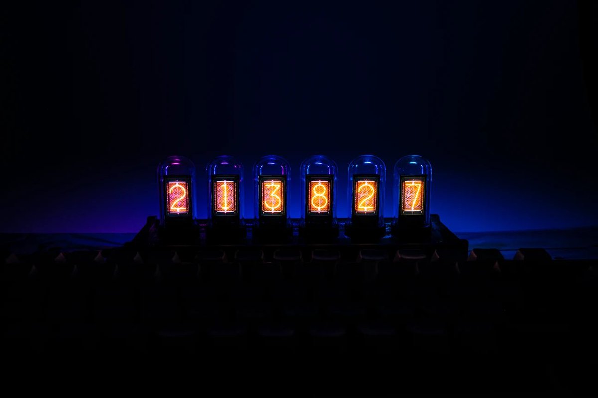 GadgetsMomoka's tweet photo. The MOMOKA mimic clock is about to be in stock! https://t.co/NV981aVwkP