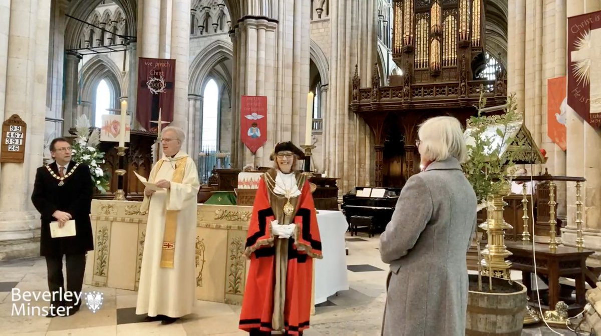 deller_roland's tweet photo. At the festival service of Holy Communion in ⁦@Bev_Minster⁩ this morning, an oak tree from ⁦@bevtowncouncil⁩ &amp; Beverley Civic Soc to mark #Beverley1300 was dedicated. ⁦@LibDemLinda⁩ sprinkled it with water. See the livestream: https://t.co/8wLrqz94Fh https://t.co/8f5oWANaCm
