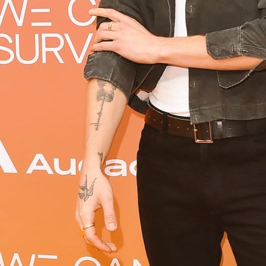 RAULFEATURES's tweet photo. shawn mendes at the audacy event🤩 https://t.co/Mjv9ZGk8PM
