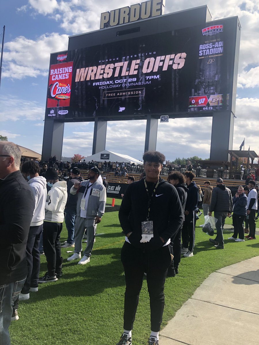 Had a great day yesterday at Purdue. Big thanks to <a href="/CoachNatePurdue/">Nate Dennison</a> #BoilerUp 🚂