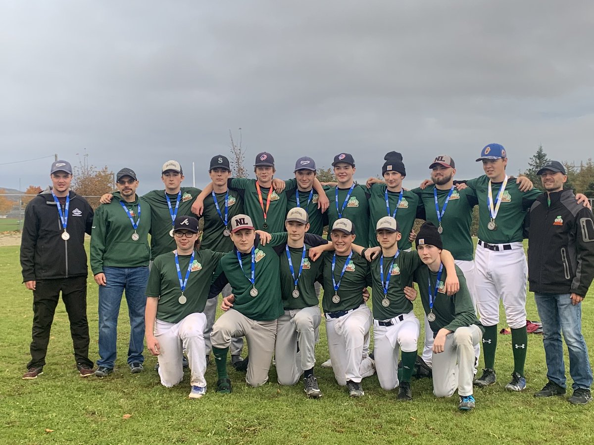 dtorvs's tweet photo. Big shout out to the OD Patriots Softball team who captured Silver in 4A Prov. this weekend! What a spectacular final game between two incredibly skilled teams. A big shout out to Coaches Mr. Barbour, Mr. Snook &amp; MUN Phys.Ed student N. Phillips 👊🏻 Much respect to you all 🥎 https://t.co/MPoMqP34Wu