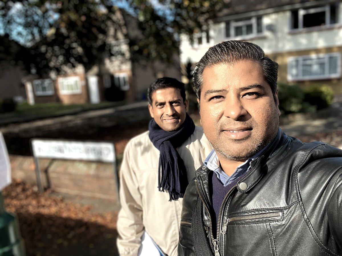 iamaamirharoon's tweet photo. A weekend well spent in #Sutton listening to residents on their door steps about what matters to them the most in their local area. Great canvassing sessions on Saturday and Sunday doing resident surveys to have a better understanding of the local issues.
#SuttonNorth https://t.co/87MlNZJpic
