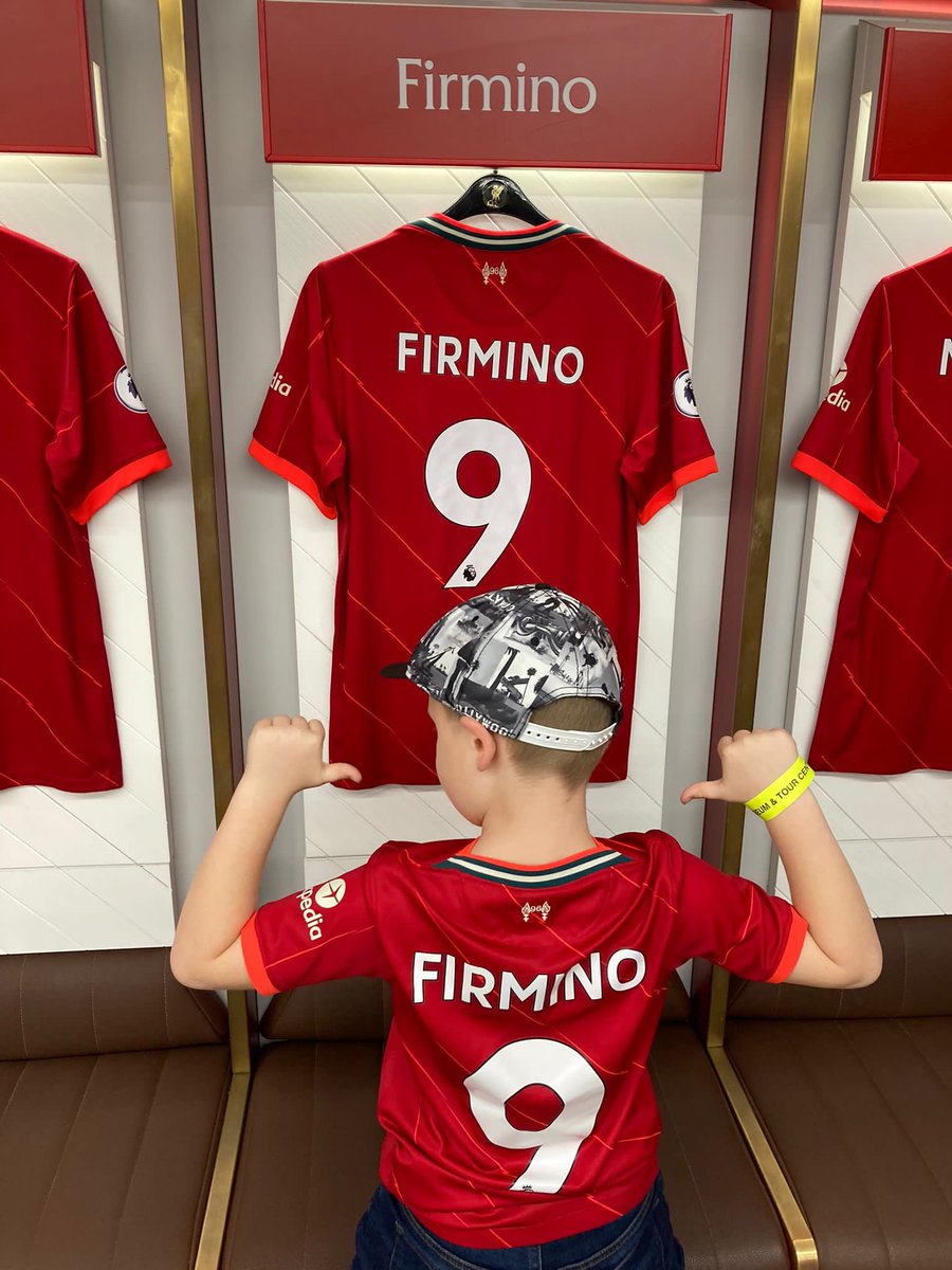 First trip to anfield ⚽️❤️ <a href="/LFC/">Liverpool FC</a> <a href="/MoSalah/">Mohamed Salah</a> <a href="/Alissonbecker/">Alisson Becker</a> <a href="/avenn97/">ً🇵🇹</a>