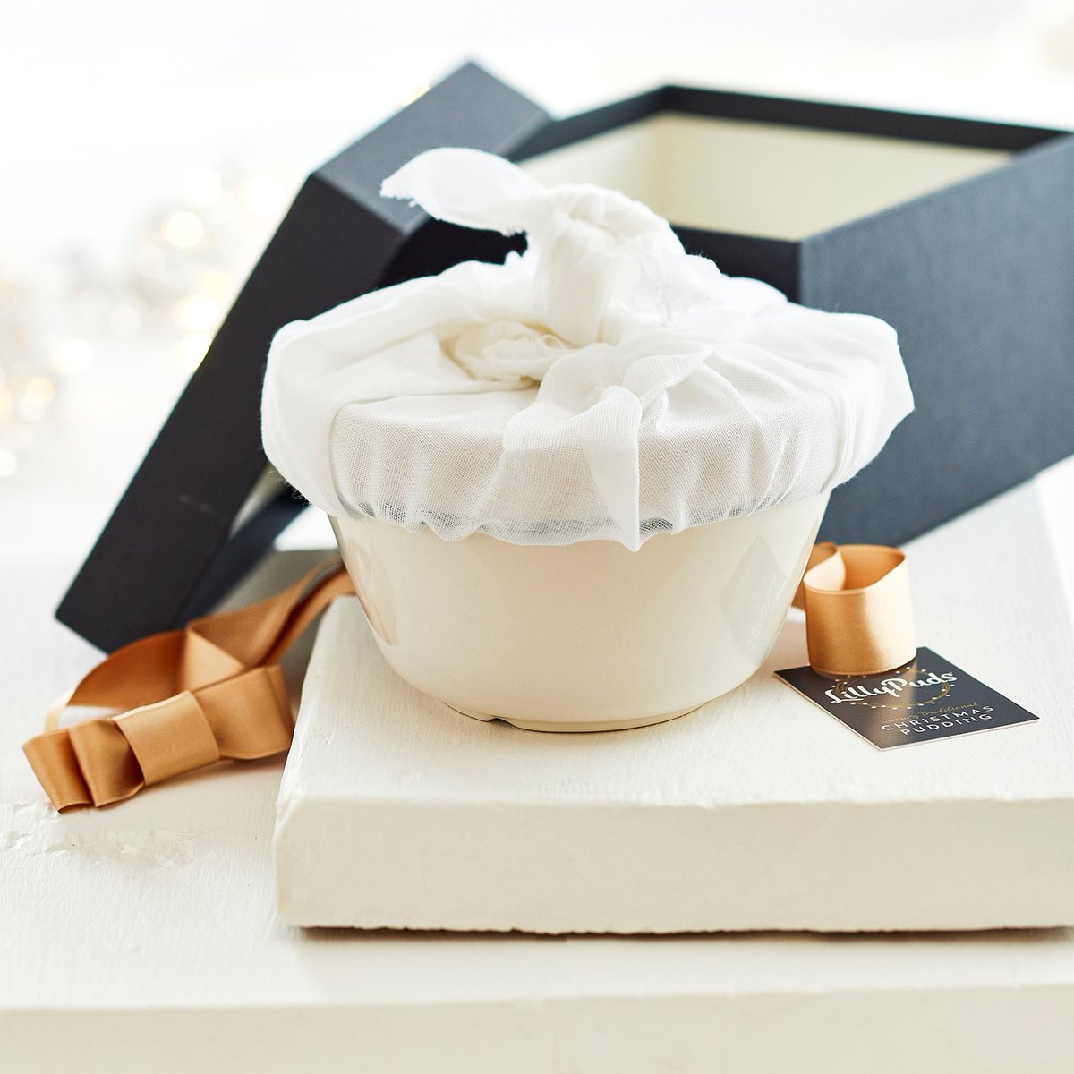 lilly_puds's tweet photo. Sundays should come with a pause button don't you think!?
#christmaspudding #pudding #dessert #gift #hampers #giftidea #notjustforchristmas #christmascountdown #corporategifting #scrummy #delicous #awardwinning #foodie #clientgift #saythankyou #gifts #presents #presentideas https://t.co/HiSJyGfHBw
