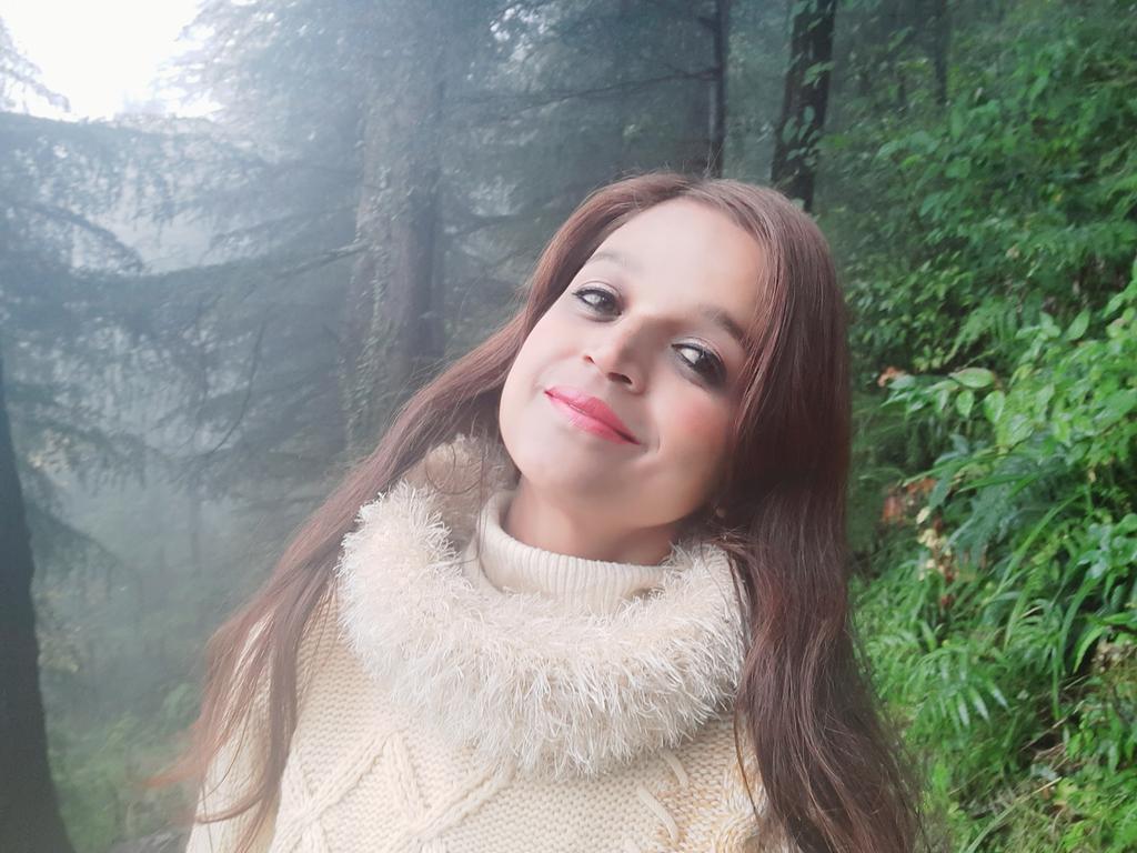 ash4intelways's tweet photo. #Mystic #mountains dew fresh #mornings soft #warm #lana #wool sweater #fur #autumn #winter #fog #mist gentle #breeze of fresh #pine #deodar air hush of #snow #clouds swaying #ballad @ thy heavenly abode #himalaya #forest #nymph at #heaven #himachal #kalatop #IncredibleIndia https://t.co/F3F73ZhPzb